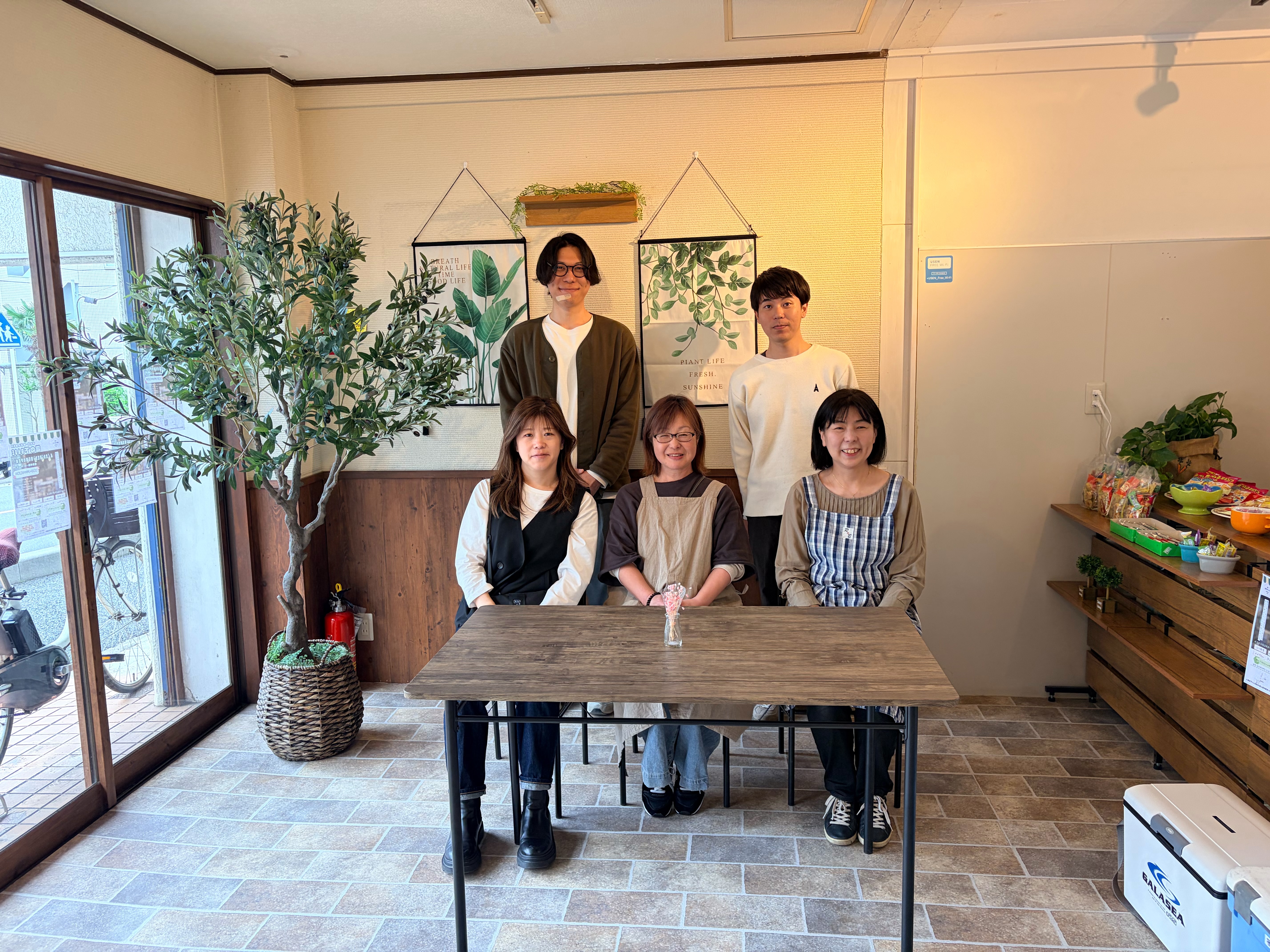 樹の下ベース画像2